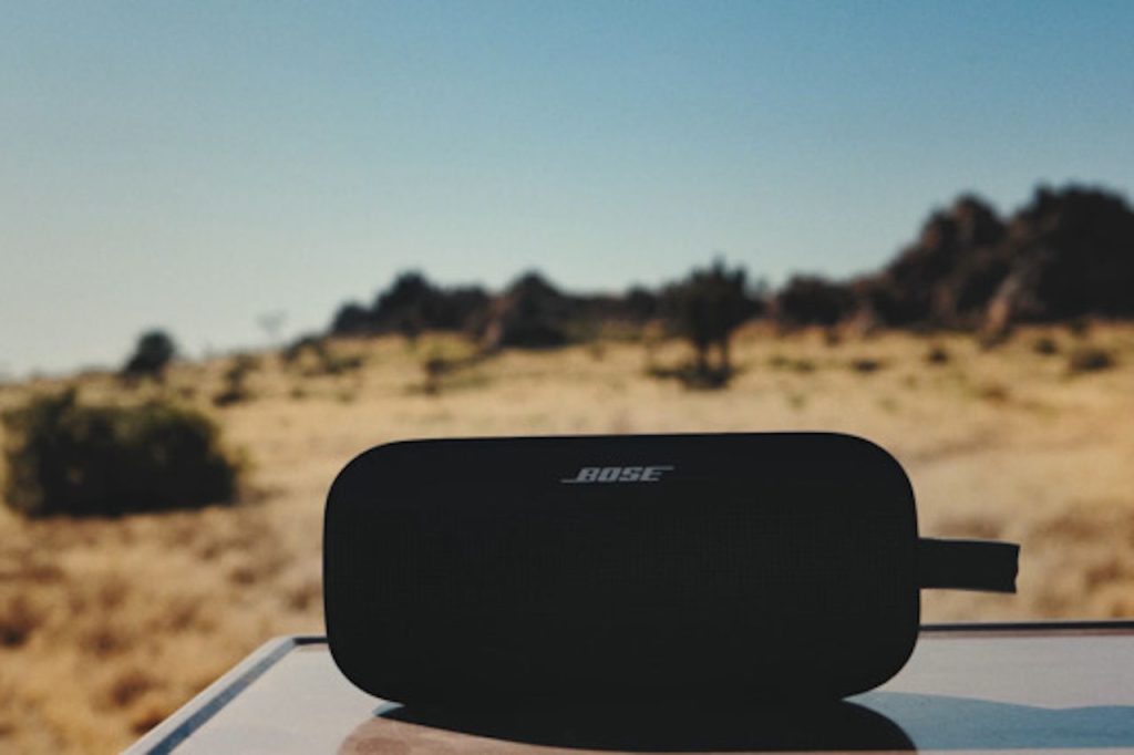 Bose SoundLink Plus vs SoundLink Flex 2nd Gen Battery Life & Charging