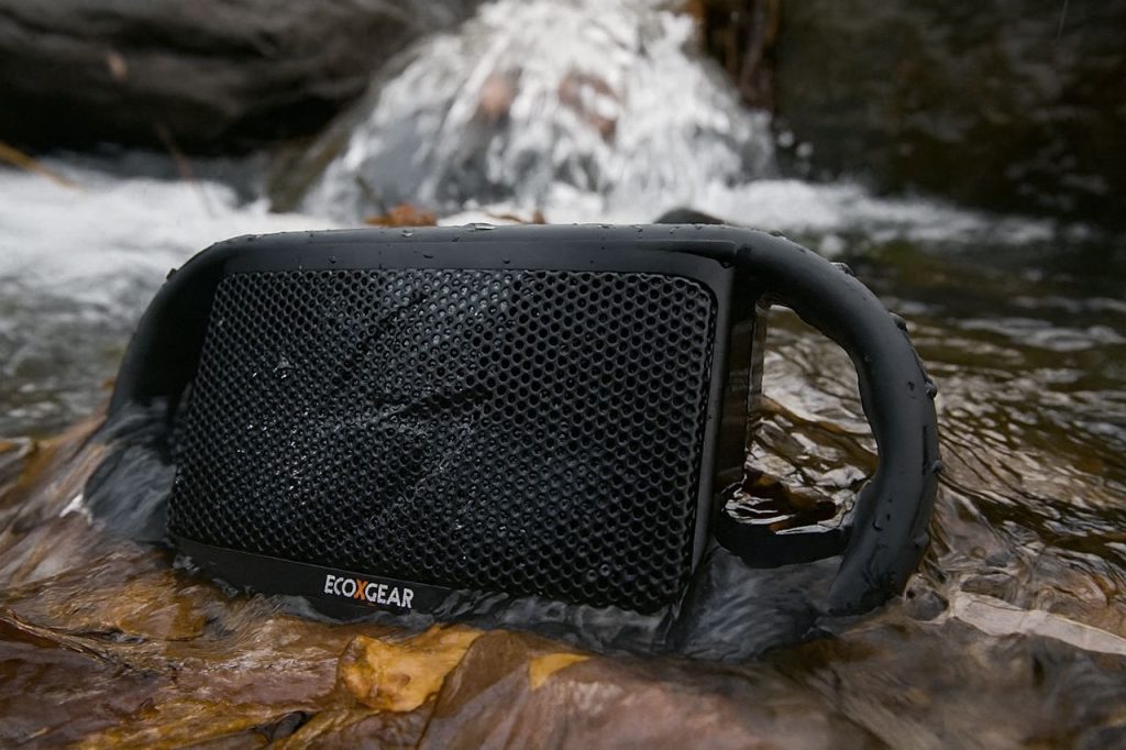 Top 10 Best Waterproof Speakers for Beginners